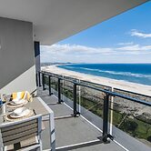 Iconic Kirra Beach Resort