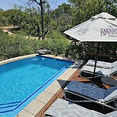 Kingfisher Creek Safari Lodge