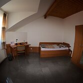 Messe-Hotel Waldruhe