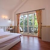 Beauty Spring and Harvest B and B