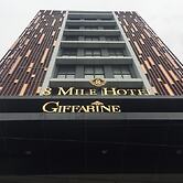 8 Mile Hotel