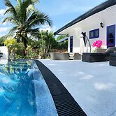 Phuket Gay Home Stay - Caters to Men