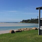 Dolphins Point Tourist Park