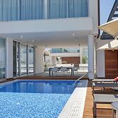 Sunrise Seaview Villas