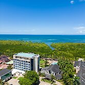 Tanga Beach Resort & Spa