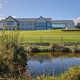 COMIS Hotel & Golf Resort