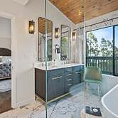 Marbella Lane 3BR Penthouse Executive Suite SFO