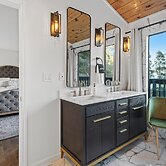 Marbella Lane 3BR Penthouse Executive Suite SFO