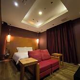 HOTEL OASIS - Adults Only