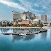 Beach Rotana Residences