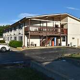 Countryside Inn