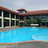 RoomQuest Chonburi Phanat Nikhom