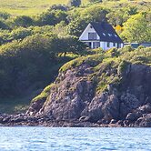 KnoydART Guest House
