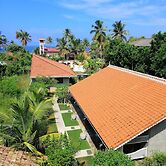 Thambili cabanas