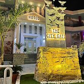 The City Gate Hotel
