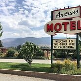 Andruss Motel