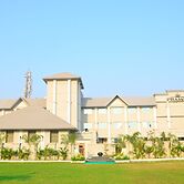 Pramod Convention & Beach Resort