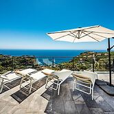 Quinta Girassol by Our Madeira