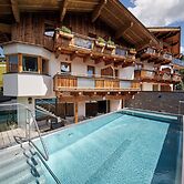 Hotel Astrid - Ski In & Ski Out