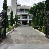 Antariksh Hotel & Resorts