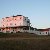 Narragansett Inn