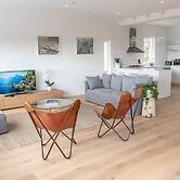 Tamarama Ocean Views H397