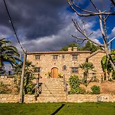 Masia Pou de la Vinya