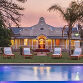 Bakenskraal Ostrich Palace