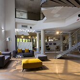 Break Hotel