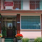Albergo Moderna