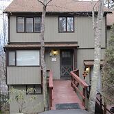 Briarcliff C_11 3 Bedroom Condo by RedAwning