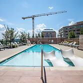 Global Luxury Suites at Reston Town Center