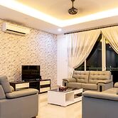 Meridian Sunset Suite by D Imperio