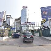 Hotel Airport Plaza