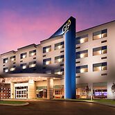 GLo Best Western Nashville Airport