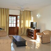 CHOJ Rentals - Sun Island Apartments