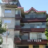 Hotel Sky Blue And Restaurant