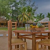 Royal Beach Arugambay