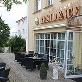 Hotel & Restaurant Residence