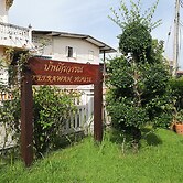 Keerawan House Rim Khong