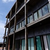 Black Elephant Boutique