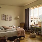 Private and peaceful one room apartments