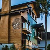 Wood Hotel - Casa da Montanha