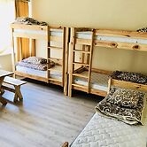 Pid Vysokym Zamkom Hostel