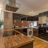 The Bullingdon Suite