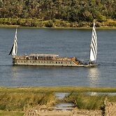 Dahabeya Queen Farida