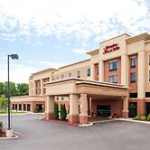 Hampton Inn & Suites Columbia at University