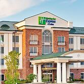 Holiday Inn Express & Suites Millington by IHG