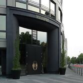 Roomers Frankfurt, Autograph Collection
