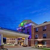 Holiday Inn Express & Suites Chesterfield by IHG